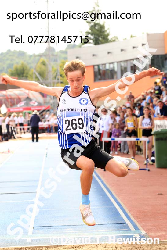 Long Jump, 2024 Gateshead Tartan Games.  Photo: David T. Hewitson/Sports for All Pics